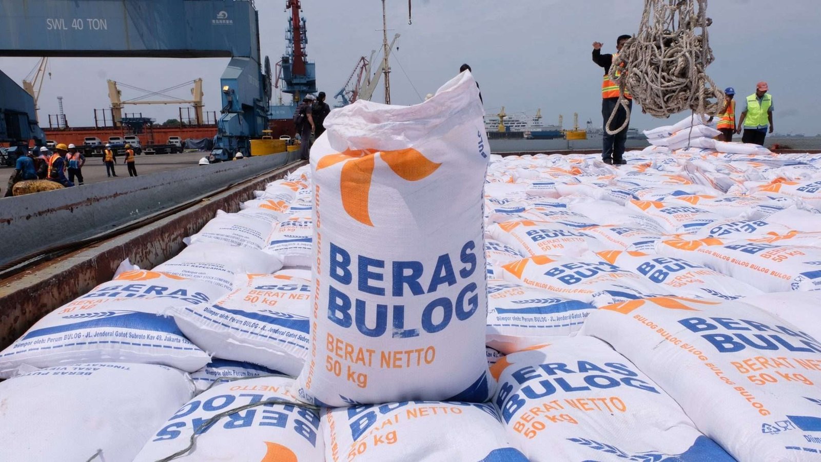 Bulog Pastikan Harga Beras Stabil, Stok Nasional Aman 3,35 Juta Ton