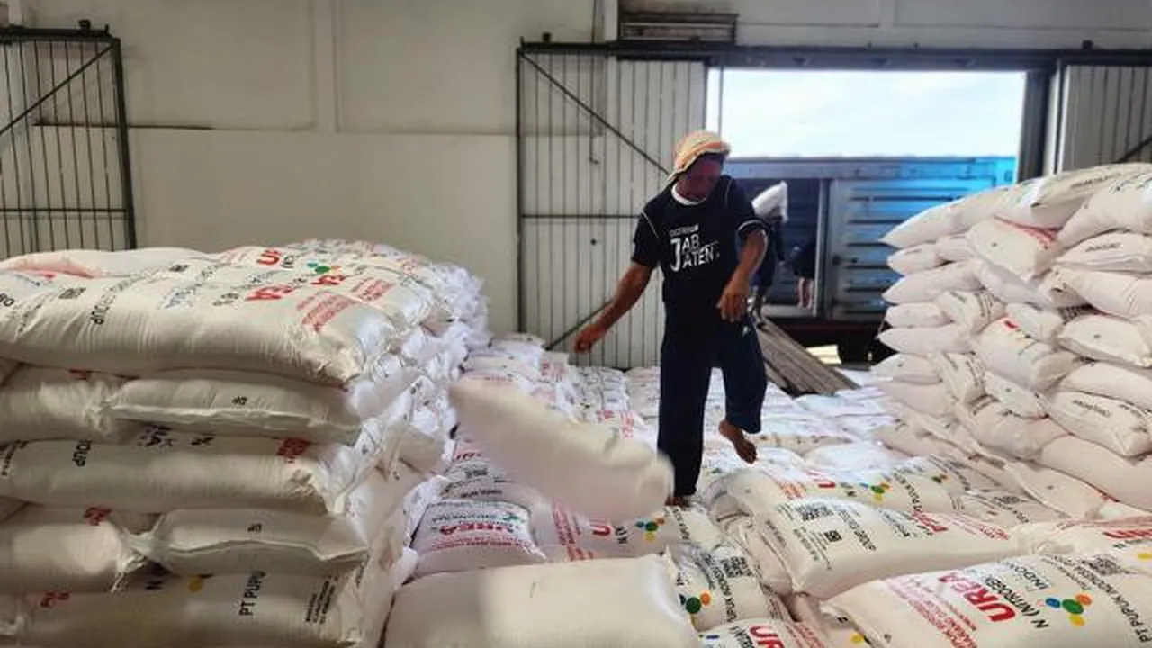 Reformasi Subsidi Pupuk Jadi Momentum Efisiensi Industri Nasional