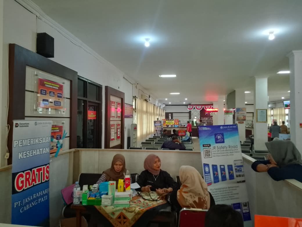 Jasa Raharja Cabang Pati Gelar Layanan Pemeriksaan Kesehatan Gratis di Samsat Rembang