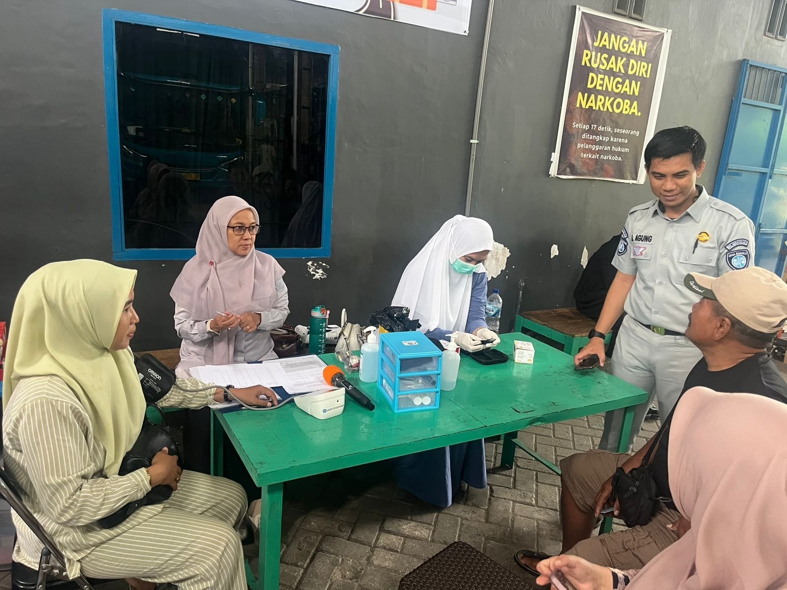 Jamin Keselamatan Penumpang, Jasa Raharja Sulsel Gelar Pemeriksaan Kesehatan Gratis di PO Adhi Putra