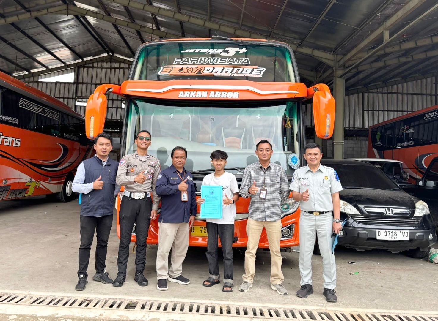 Jasa Raharja Kanwil Jawa Barat Bersama Samsat Kabupaten Bandung II Soreang Laksanakan Opsus di Wilayah Bandung Selatan