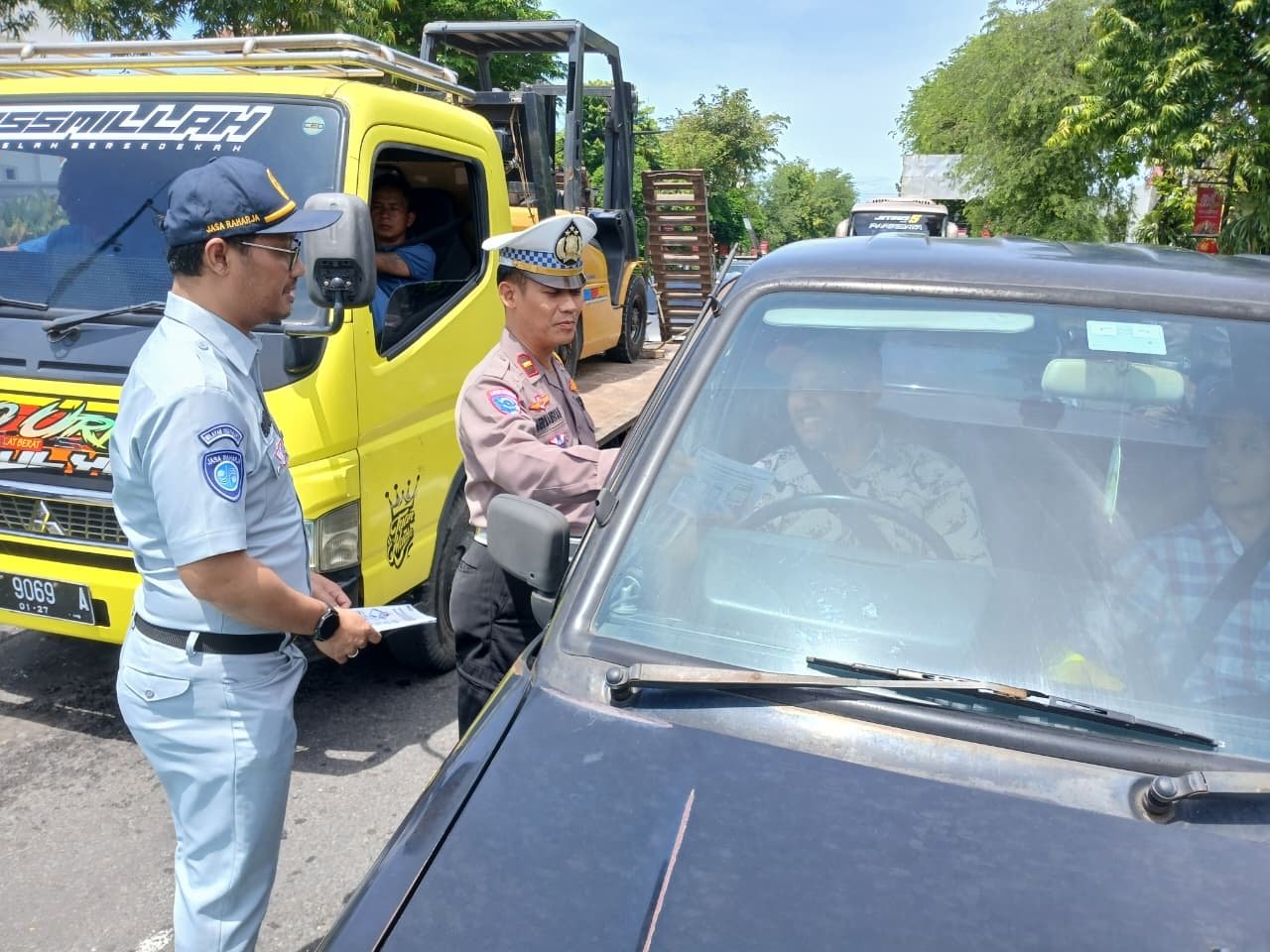 Transformasi Digital Pajak Kendaraan, Jasa Raharja DIY Ajak Masyarakat Bayar PKB & SWDKLLJ Secara Online dan Tepat Waktu