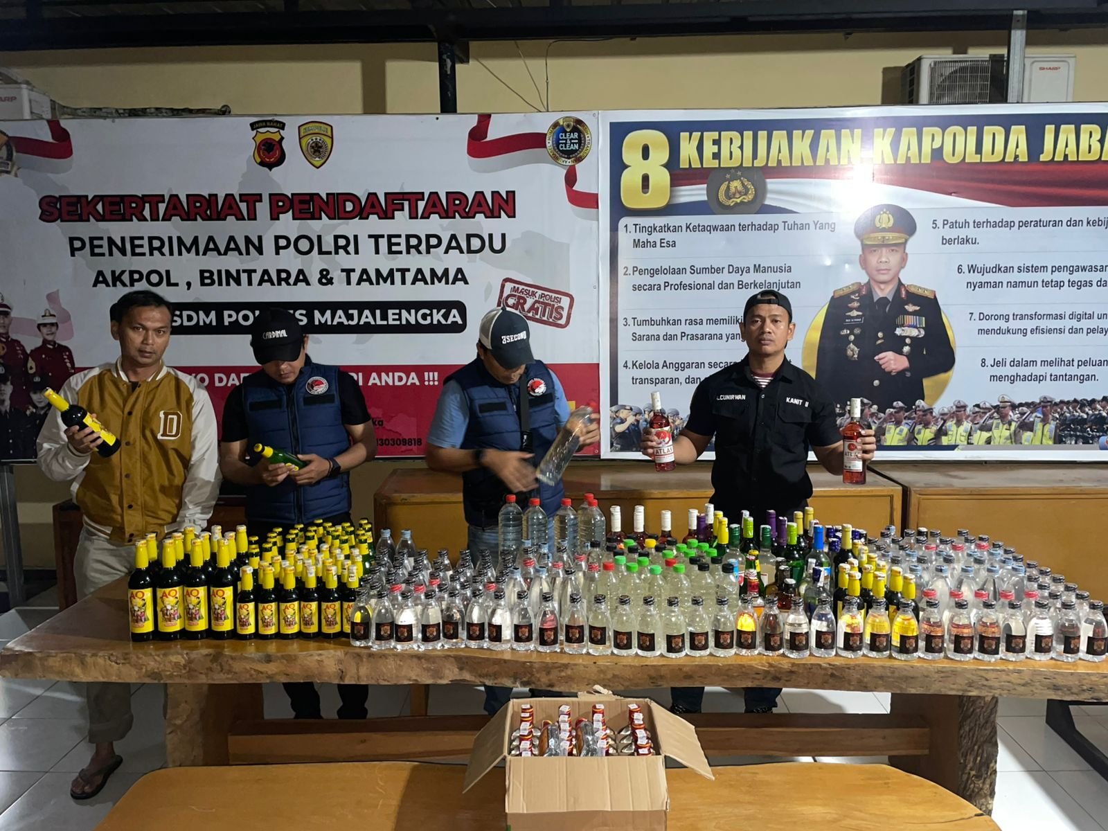 Polres Majalengka Sikat Peredaran Miras Ilegal, 502 Botol Disita dalam Ops Pekat