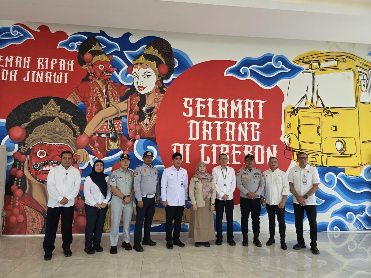 Pastikan Keselamatan Lalu Lintas, Jasa Raharja Cabang Cirebon Gelar Ramp Check dan Forum Lalu Lintas dan Angkutan Jalan (FLLAJ) di Terminal Tipe A Harjamukti Kota Cirebon