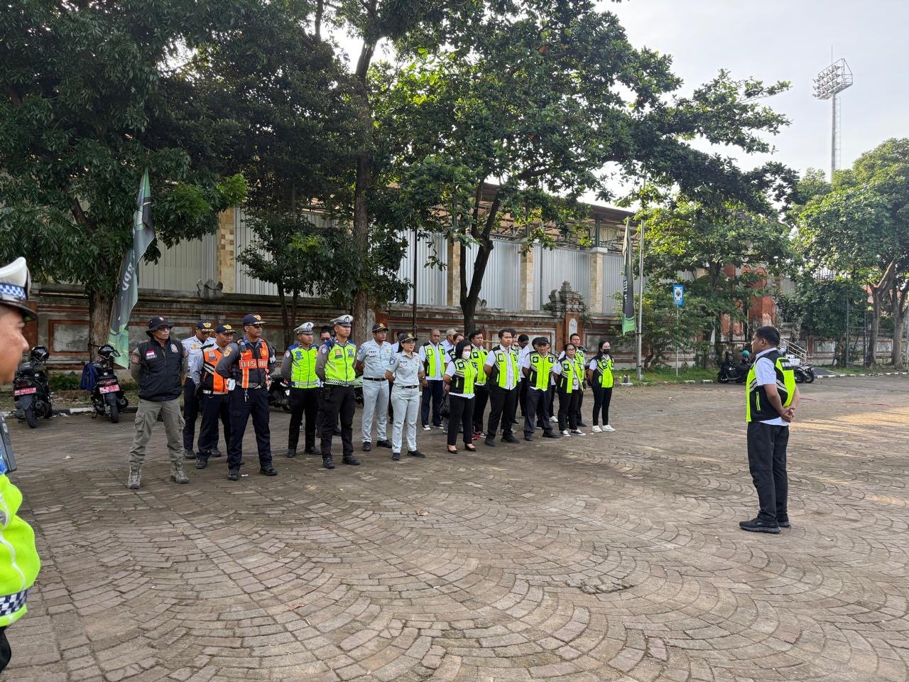 Jasa Raharja Turut Aktif dalam Razia Gabungan Tingkatkan Kepatuhan Pajak Kendaraan di Kota Denpasar