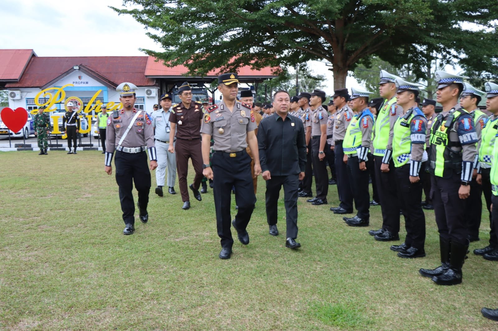 Hadiri Apel Operasi Patuh di Polres Sijunjung, Jasa Raharja Cabang Solok Tegaskan Komitmen Keselamatan Berlalu Lintas