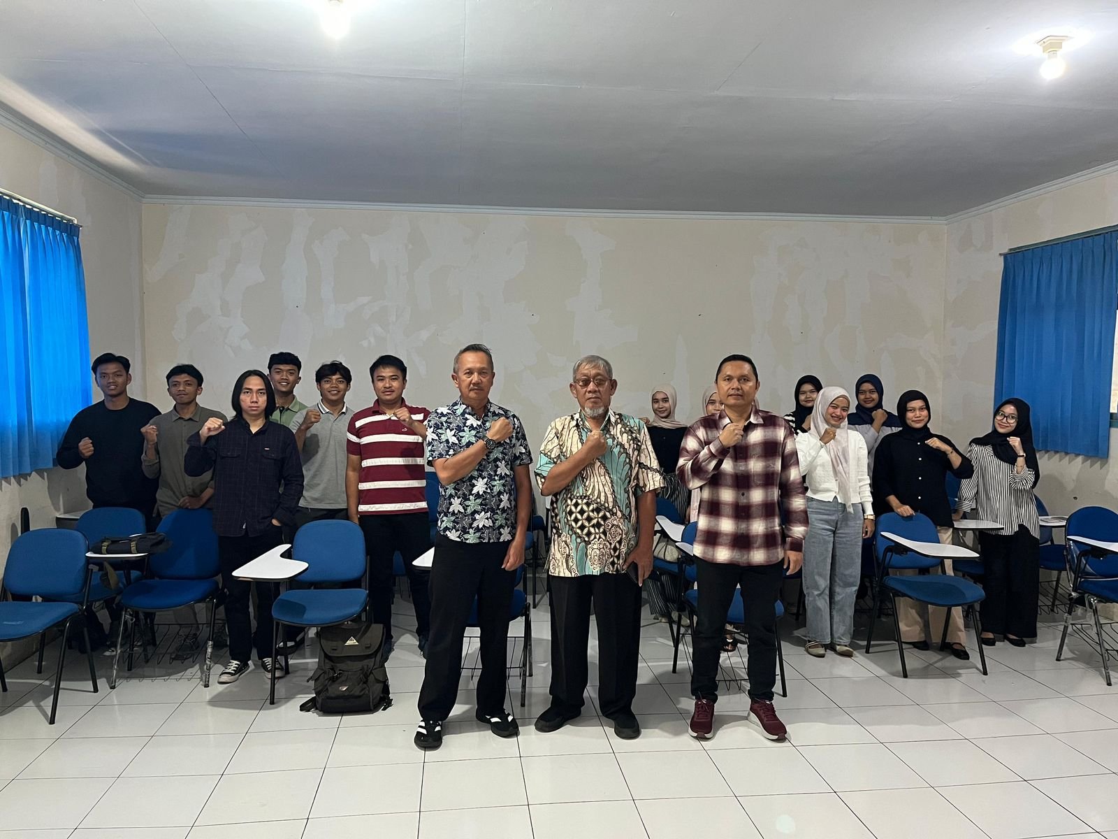 ‎Bawaslu Majalengka Sosialisasikan Pengawasan Pemilu Partisipatif ke Mahasiswa FISIP UNMA