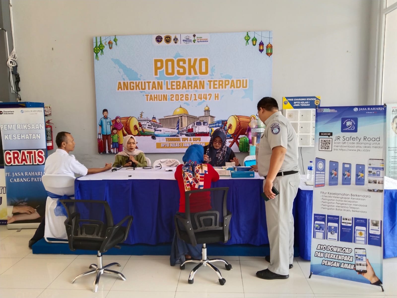 Jelang Mudik Lebaran 2026, Jasa Raharja Pati Gelar Pengobatan Gratis di Terminal Tipe A Cepu