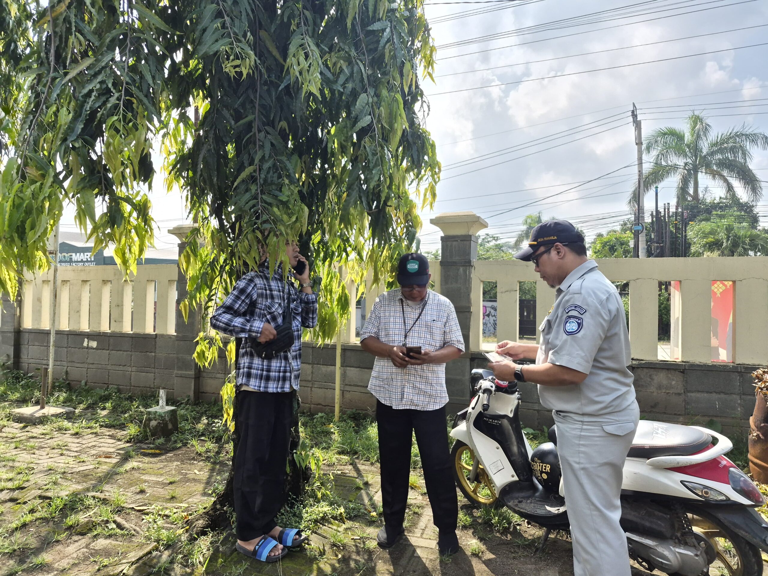Jasa Raharja Bersama Kecamatan Cikarang Selatan Gelar Razia Kepatuhan Kendaraan