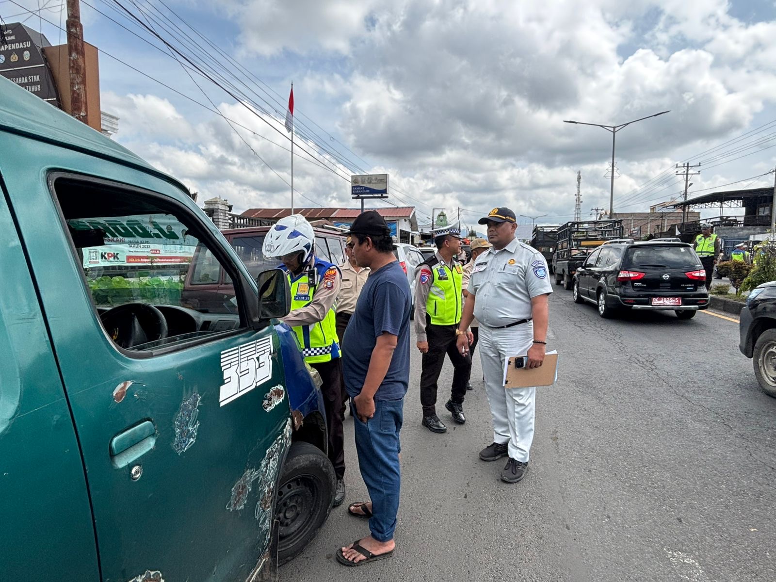 Operasi Sadar Pajak Kendaraan Bermotor, Jasa Raharja Kabanjahe Bersama Samsat Kabanjahe Hadirkan Layanan Bayar Pajak Yang Cepat, Mudah Dan Aman
