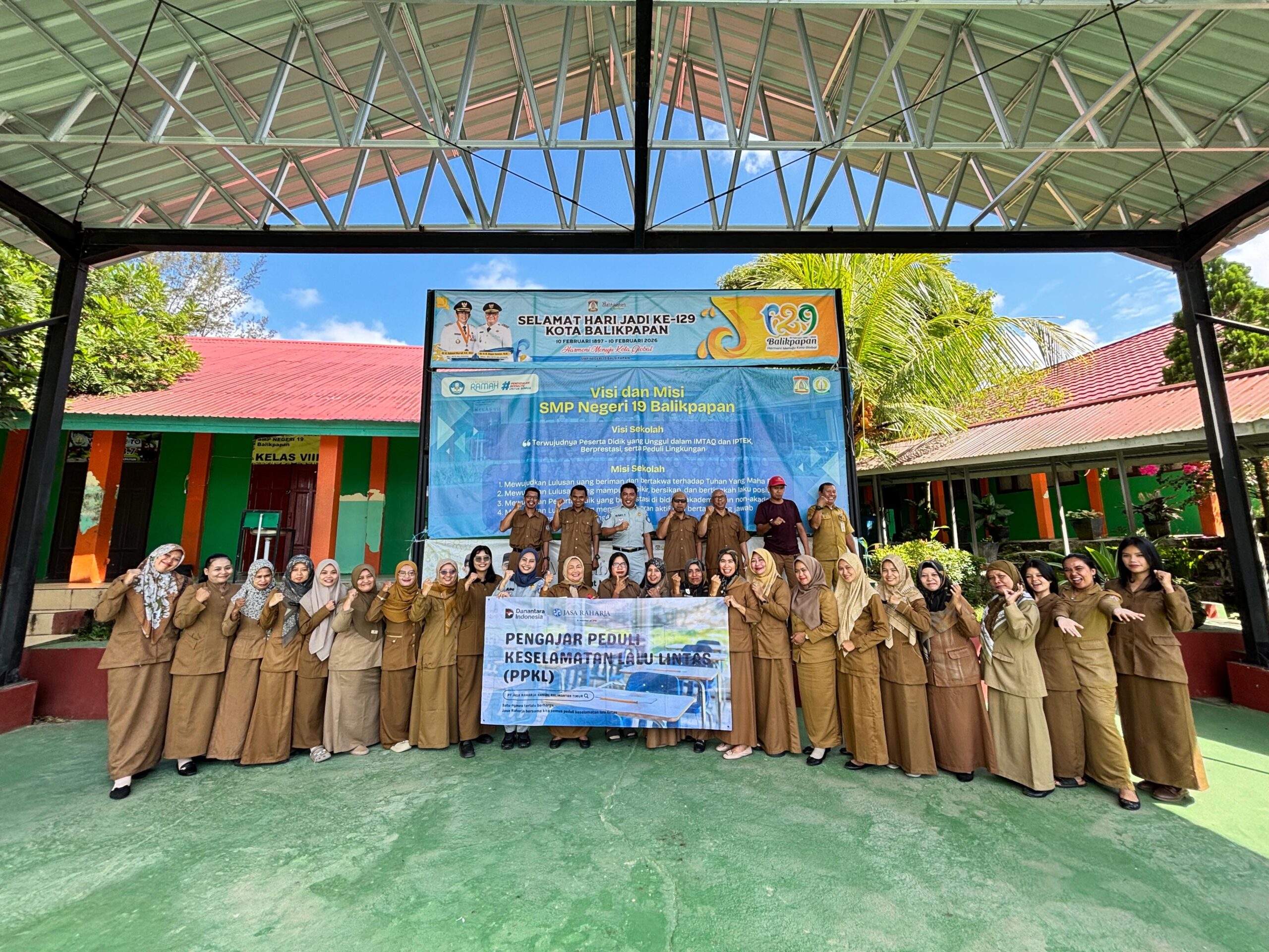 Tingkatkan Kesadaran Keselamatan Berkendara di Kalangan Pelajar, Jasa Raharja Lakukan PPKL di SMP Negeri 19 Kec Lamaru Balikpapan