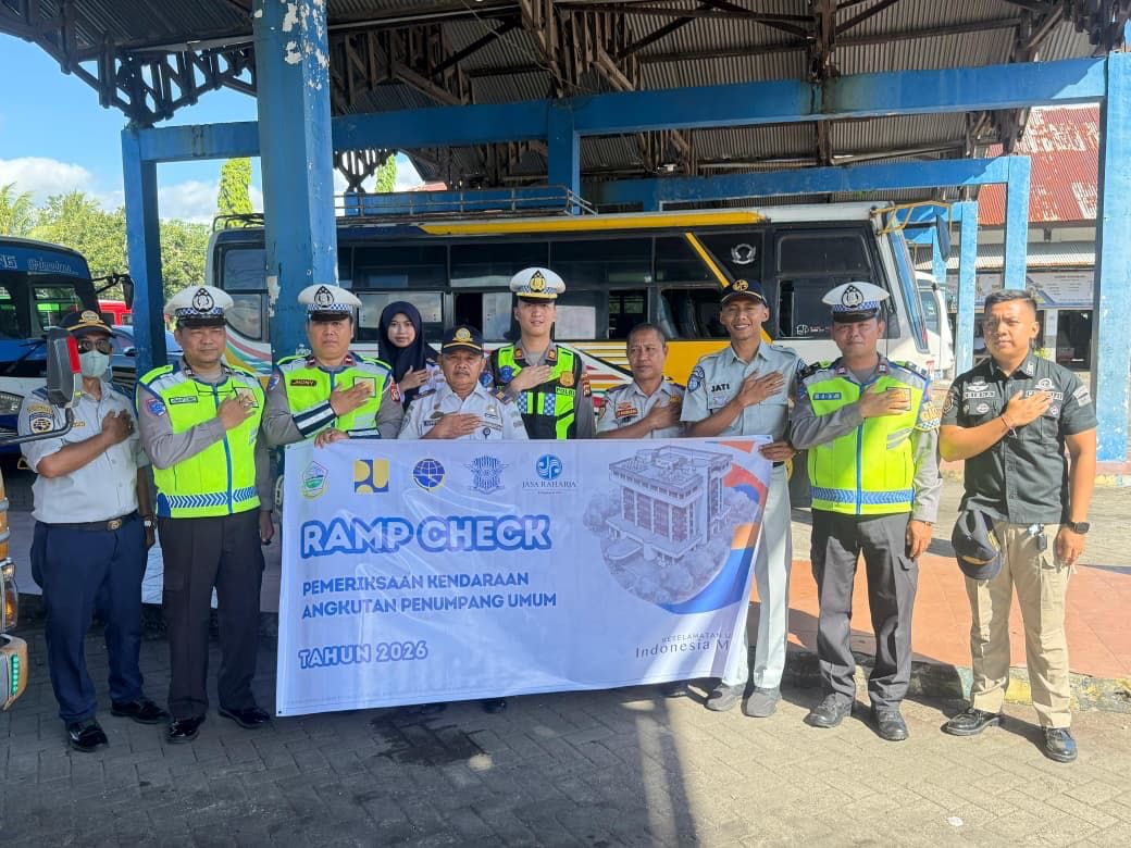Jasa Raharja dan Mitra FLLAJ Gelar Ramp Checks Angkutan Umum di Terminal Sumer Payung Sumbawa Besar