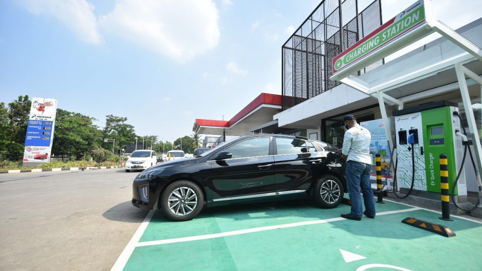 Kemnaker Dorong SDM Siap Pakai untuk Industri Hijau dan Elektrifikasi Kendaraan
