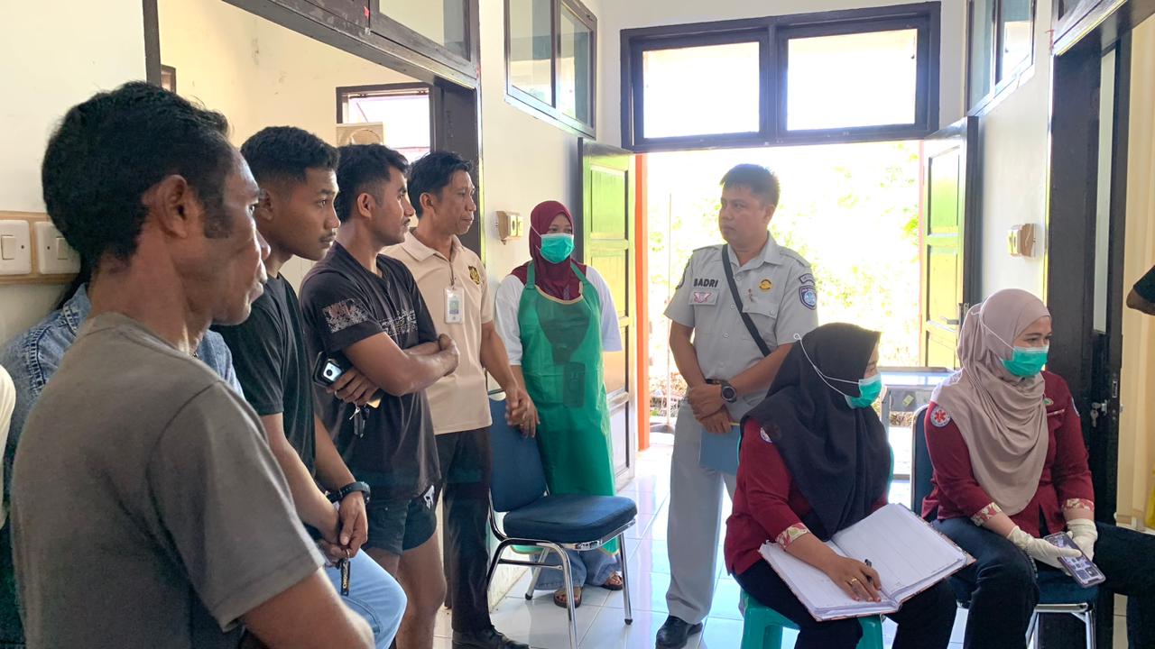 Respon Cepat Jasa Raharja Palopo Dalam Memberikan Penanganan dan Kepastian Jaminan Korban Kecelakaan Truck Box Mitsubishi vs Mobil Wuling di Kec. Walenrang Utara Kab. Luwu