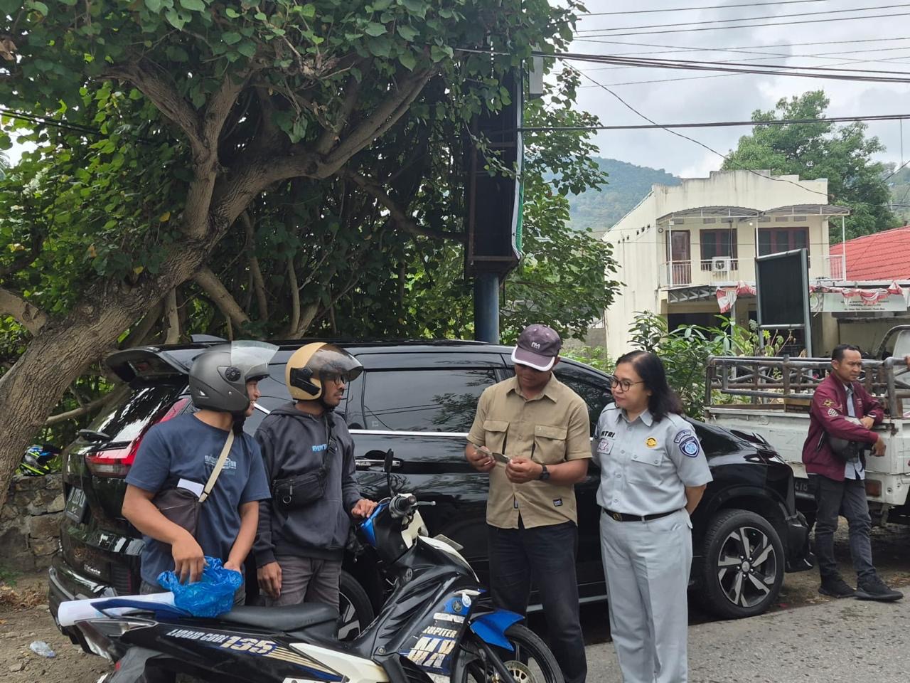 Jasa Raharja Cabang Bima Dukung Penegakan Kepatuhan Pajak Kendaraan melalui Operasi Gabungan
