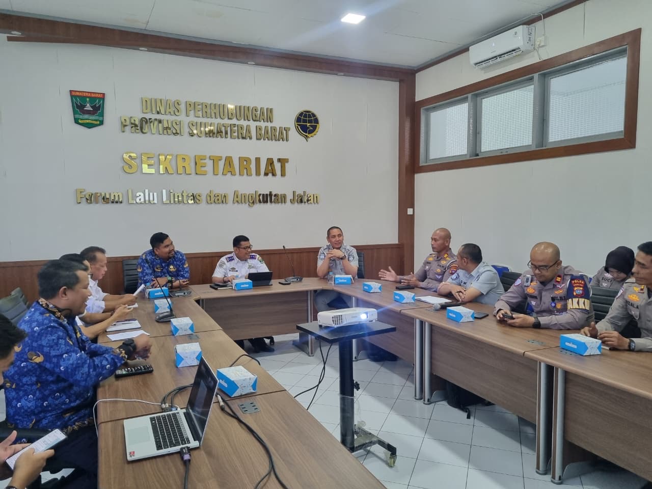 Jasa Raharja Sumatera Barat Dukung Penguatan SDM Keselamatan Jalan melalui Lokakarya Lintas Sektor