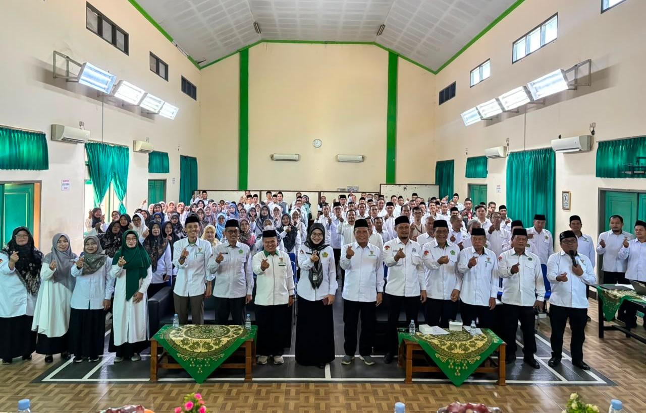 ‎BAZNAS–Kemenag Majalengka Sosialisasikan Program SIGAP di Lingkungan Madrasah‎‎