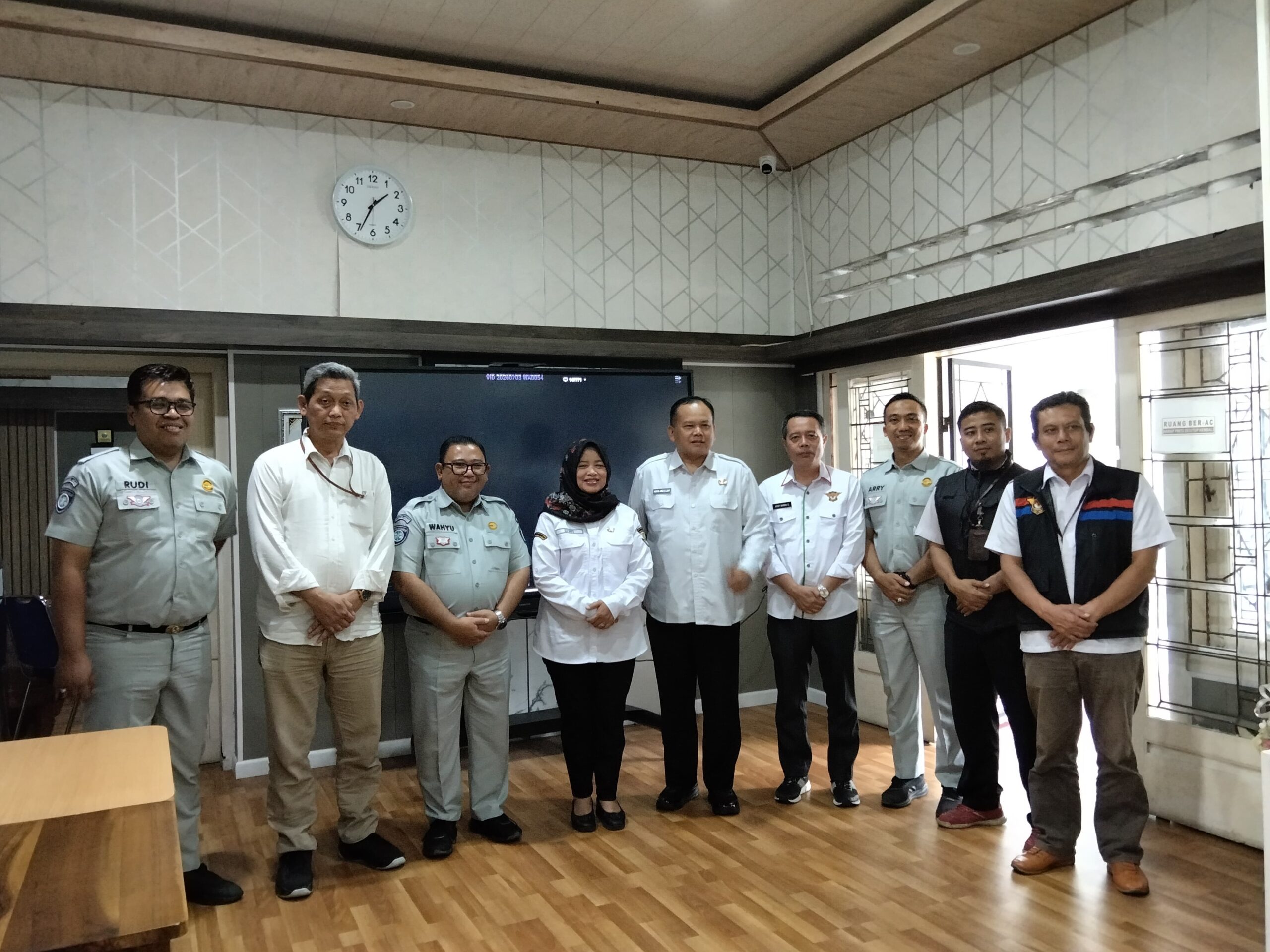 Sinergi Tim Pembina Samsat dan Dinas Pendidikan Wilayah XIII Jawa Barat Dalam Menekan Angka Kecelakaan Lalu Lintas Usia Pelajar