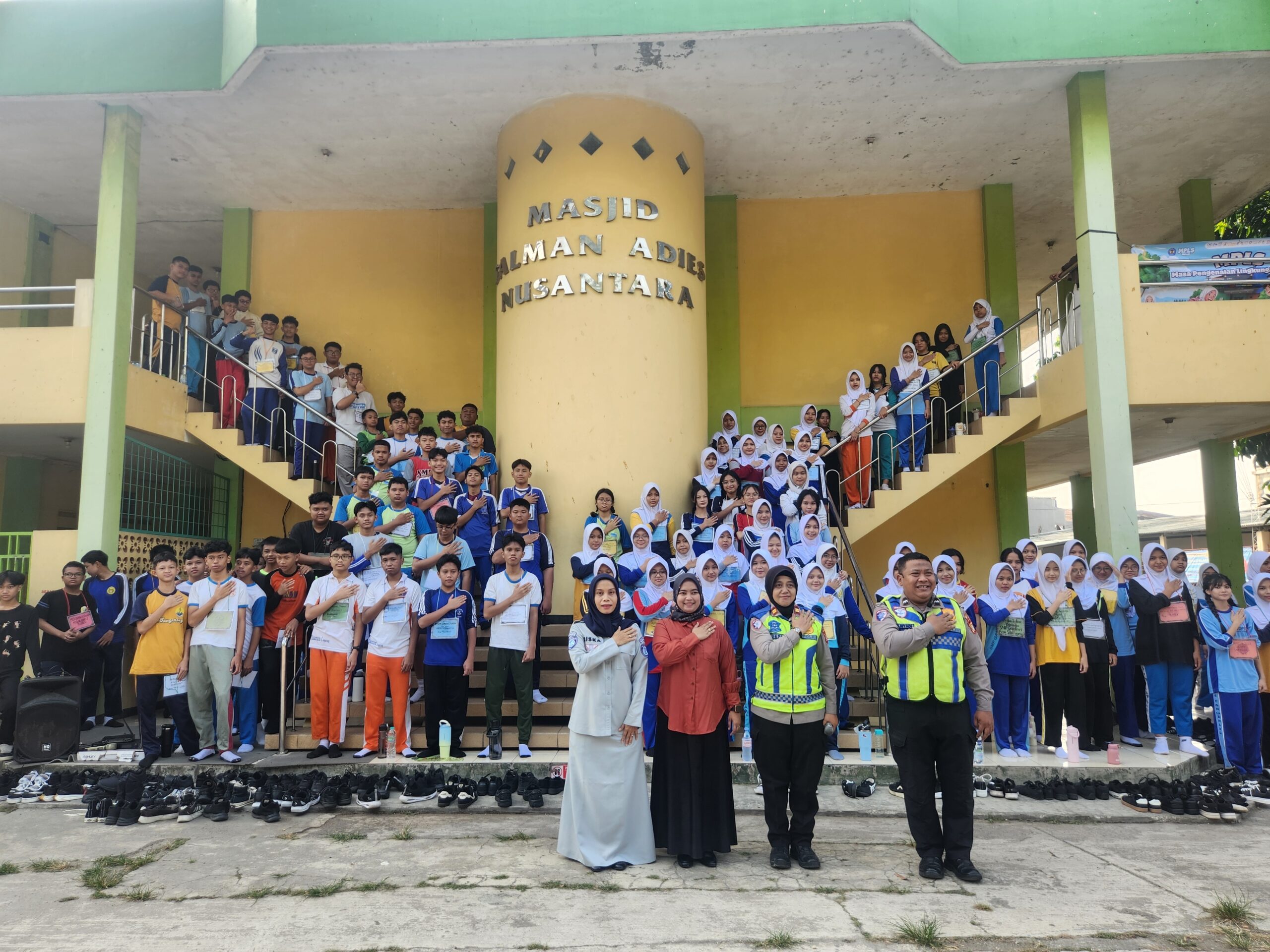 Tingkatkan Kesadaran Generasi Muda,Jasa Raharja dan Polres Metro Tangerang Kota Gelar Sosialisasi Keselamatan Berlalu Lintas di SMAN Nusantara 1