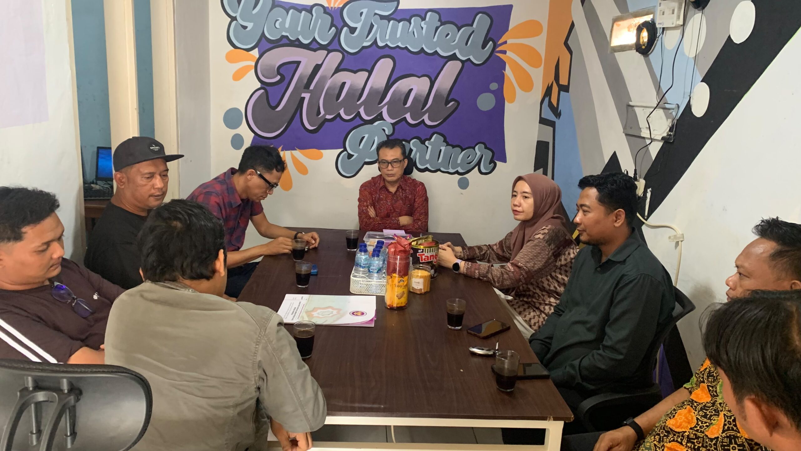 ‎BPJPH Dorong Percepatan Sertifikasi Halal UMK, LP3H Yayasan Kartika Majalengka Sudah Dampingi 1.000 Pelaku Usaha‎‎
