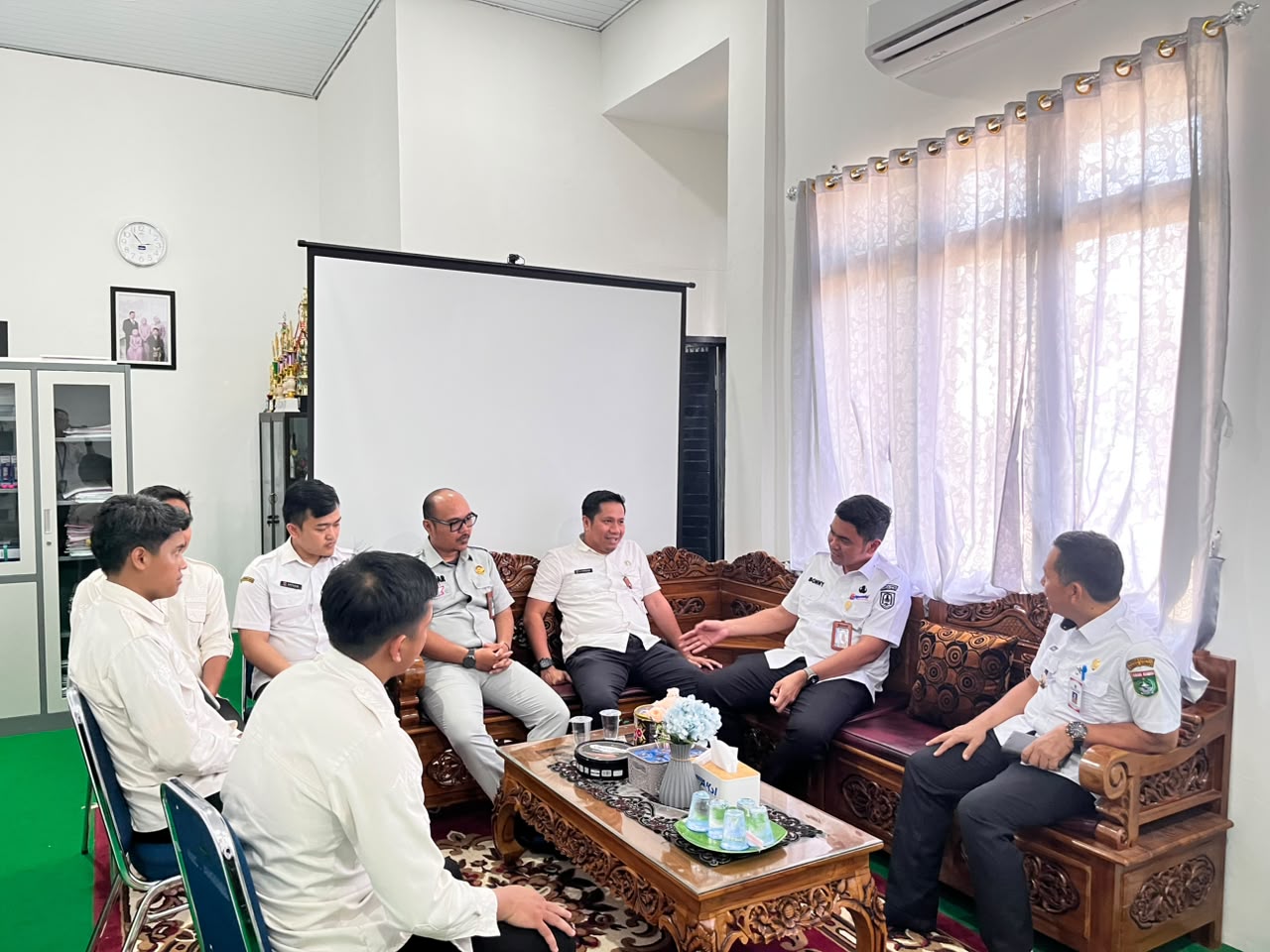 Dekatkan Pelayanan, Tim Pembina Samsat Batulicin Survei Lokasi Samsat Keliling Baru di Kecamatan Satui dan Angsana