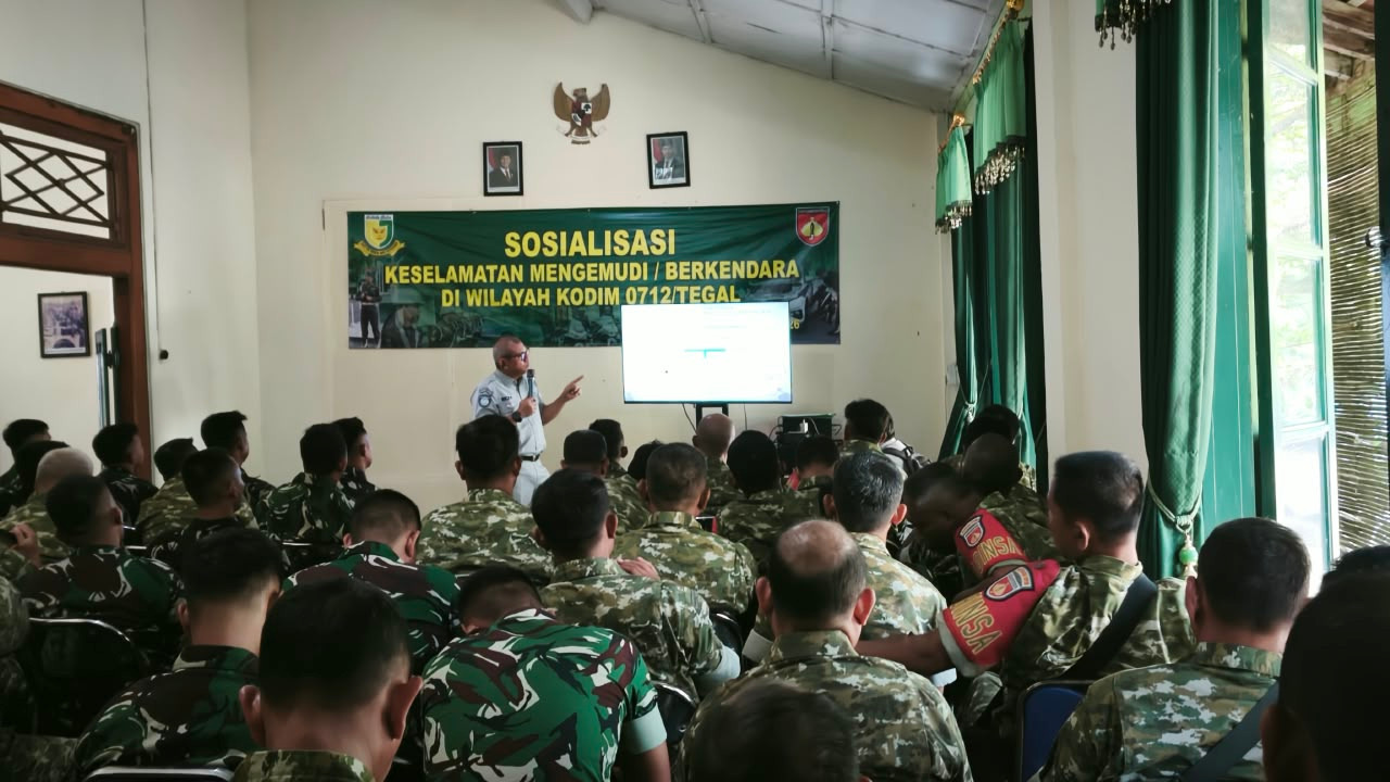 Tingkatkan Keselamatan Transportasi Dalam Berkendara, Jasa Raharja Tegal Menjadi Narasumber Dalam Giat Bersama Polisi Militer Tegal