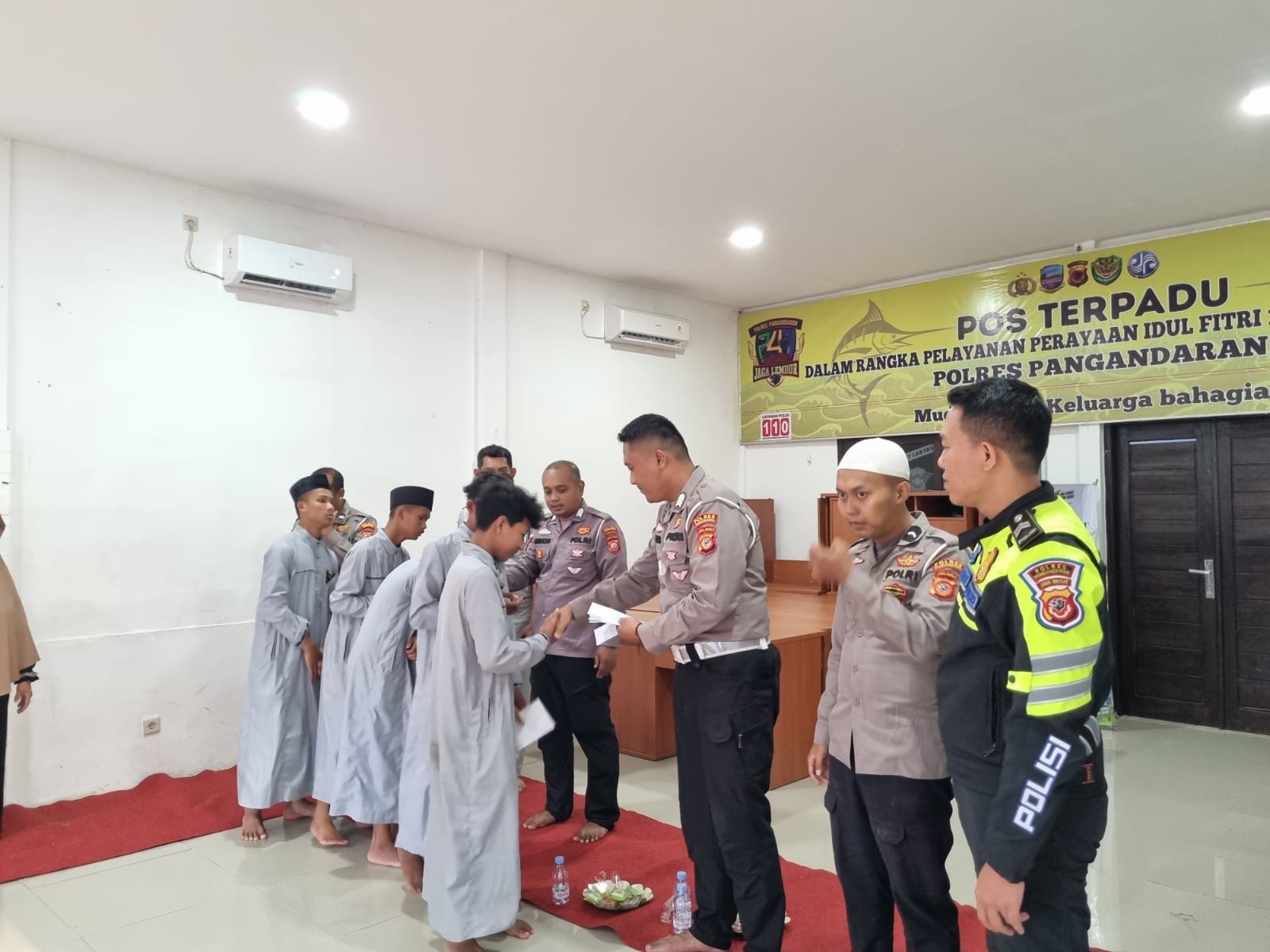 Doa Bersama Anak Yatim, Jasa Raharja Tasikmalaya dan Satlantas Polres Pangandaran Wujudkan Kepedulian dan Harapan Keselamatan Berlalu Lintas