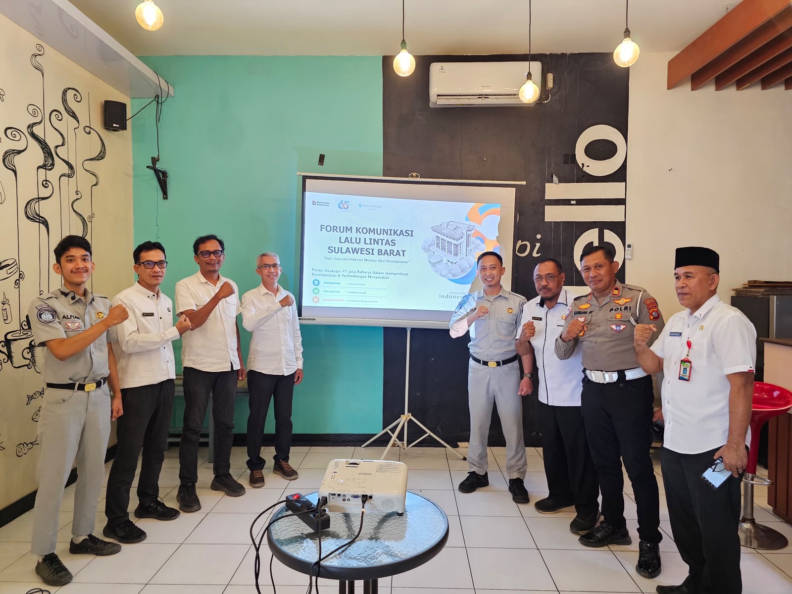 Jasa Raharja Cabang Mamuju Gelar Forum Komunikasi Lalu Lintas (FKLL) di Mamuju Tengah, Perkuat Sinergi Lima Pilar Keselamatan Lalu Lintas