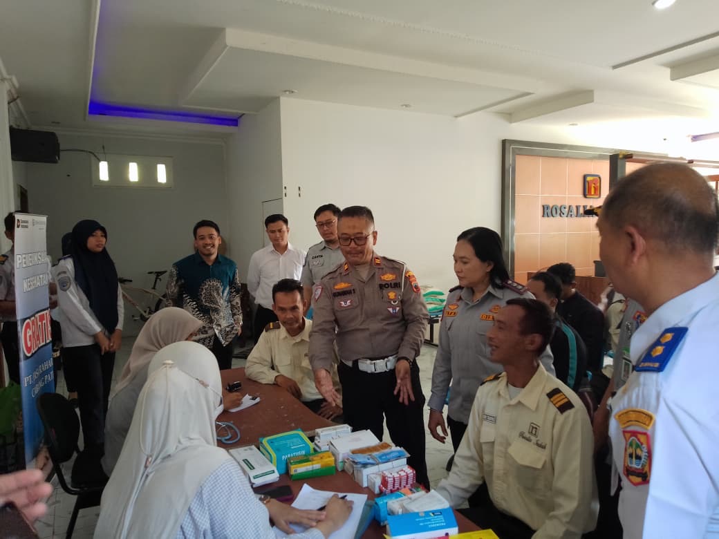 Jasa Raharja Pati Gelar Layanan Kesehatan Gratis MUKL bagi Pengemudi dan Kru Bus Rosalia Indah
