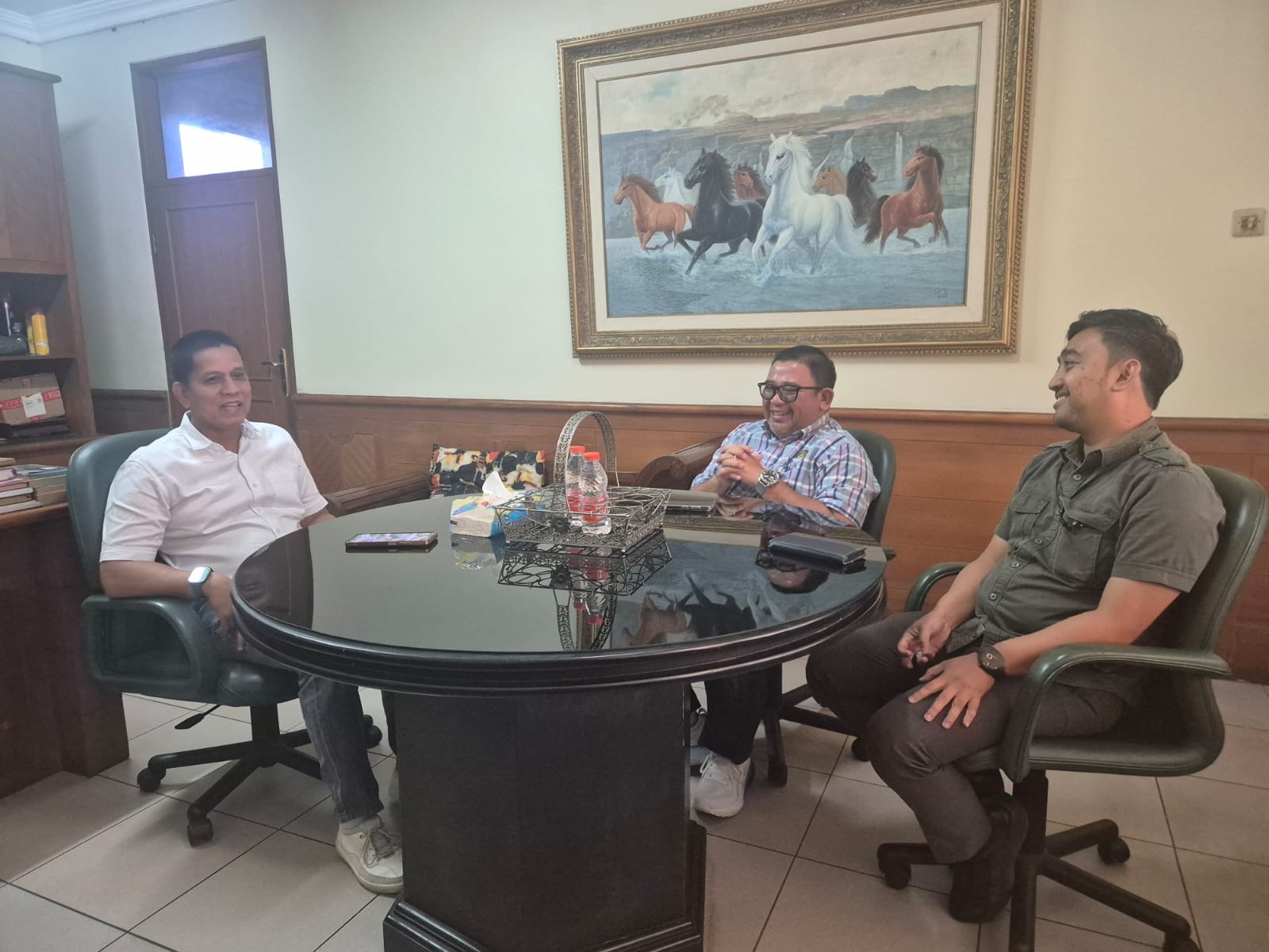 Kepala PT Jasa Raharja Cabang Tasikmalaya Koordinasi dengan Ketua Organda Kota Tasikmalaya, Perkuat Sinergi Perlindungan dan Keselamatan Transportasi