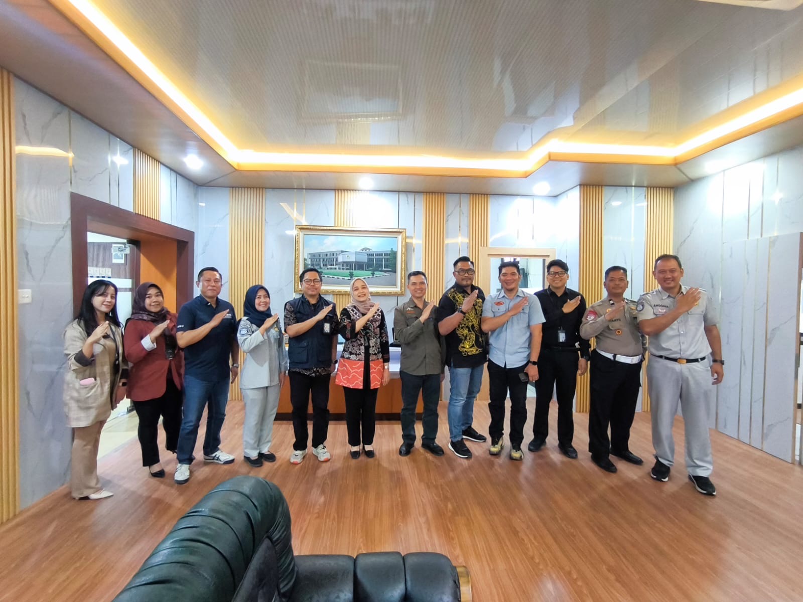 Satukan Langkah Tingkatkan Kepatuhan, Jasa Raharja Bandung Bersama Tim Pembina Samsat Se-Kota Bandung Gelar Rapat Koordinasi