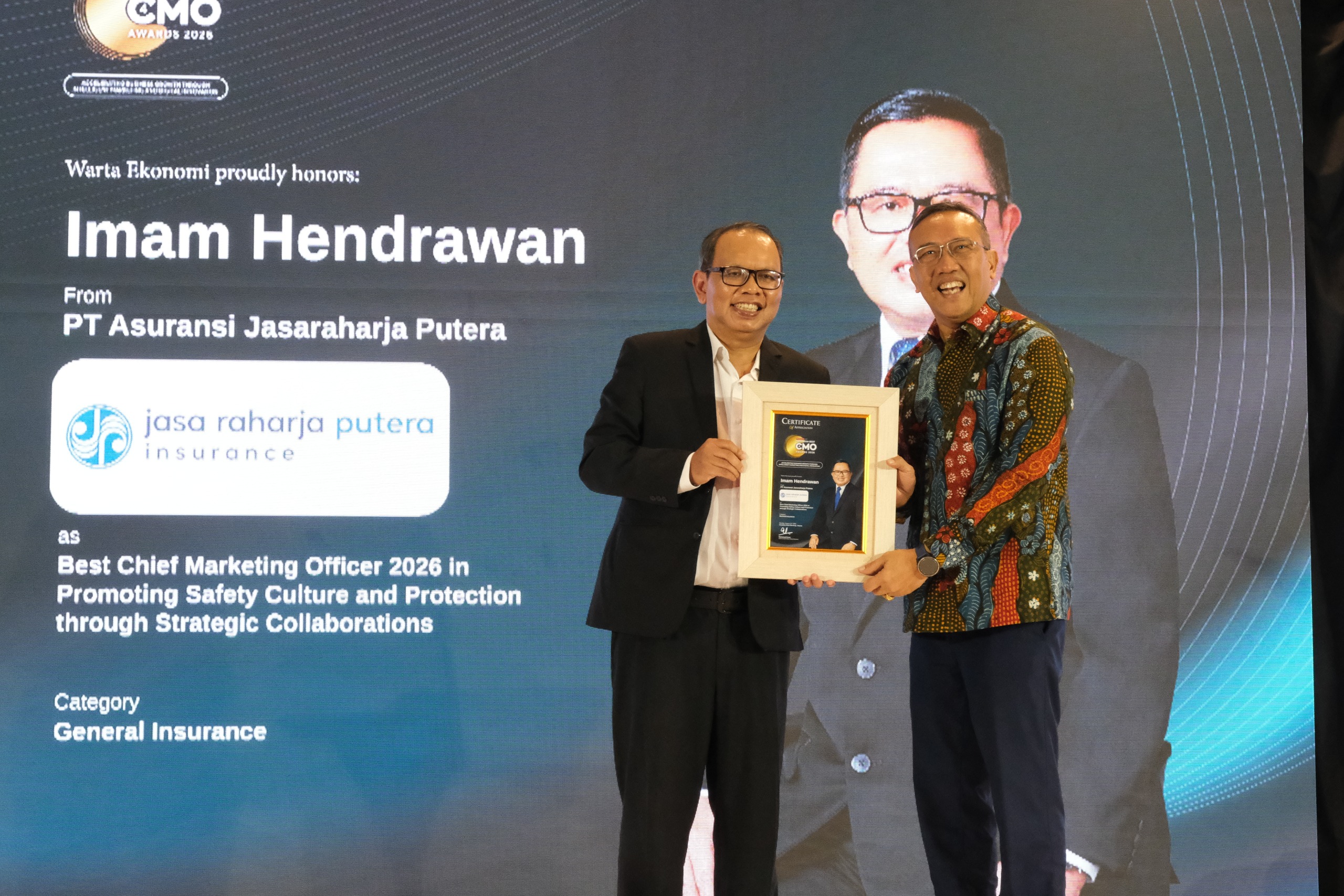 Direktur Pemasaran Jasaraharja Putera Raih Indonesia Best CMO Awards 2026