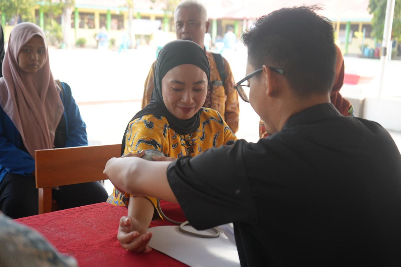 PT Jasa Raharja (Persero) Kanwil Bengkulu Hadirkan Cek Kesehatan Gratis Bagi Guru dan Siswa SMAN 1 Kota Bengkulu