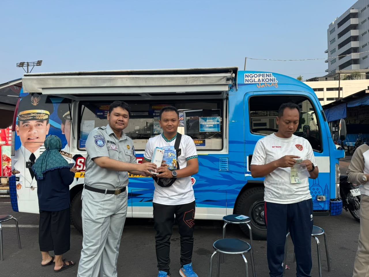 Jasa Raharja Cabang Semarang Dukung Layanan Samsat Keliling di CFD Simpang Lima dan Edukasi Program Jateng Bebas Denda