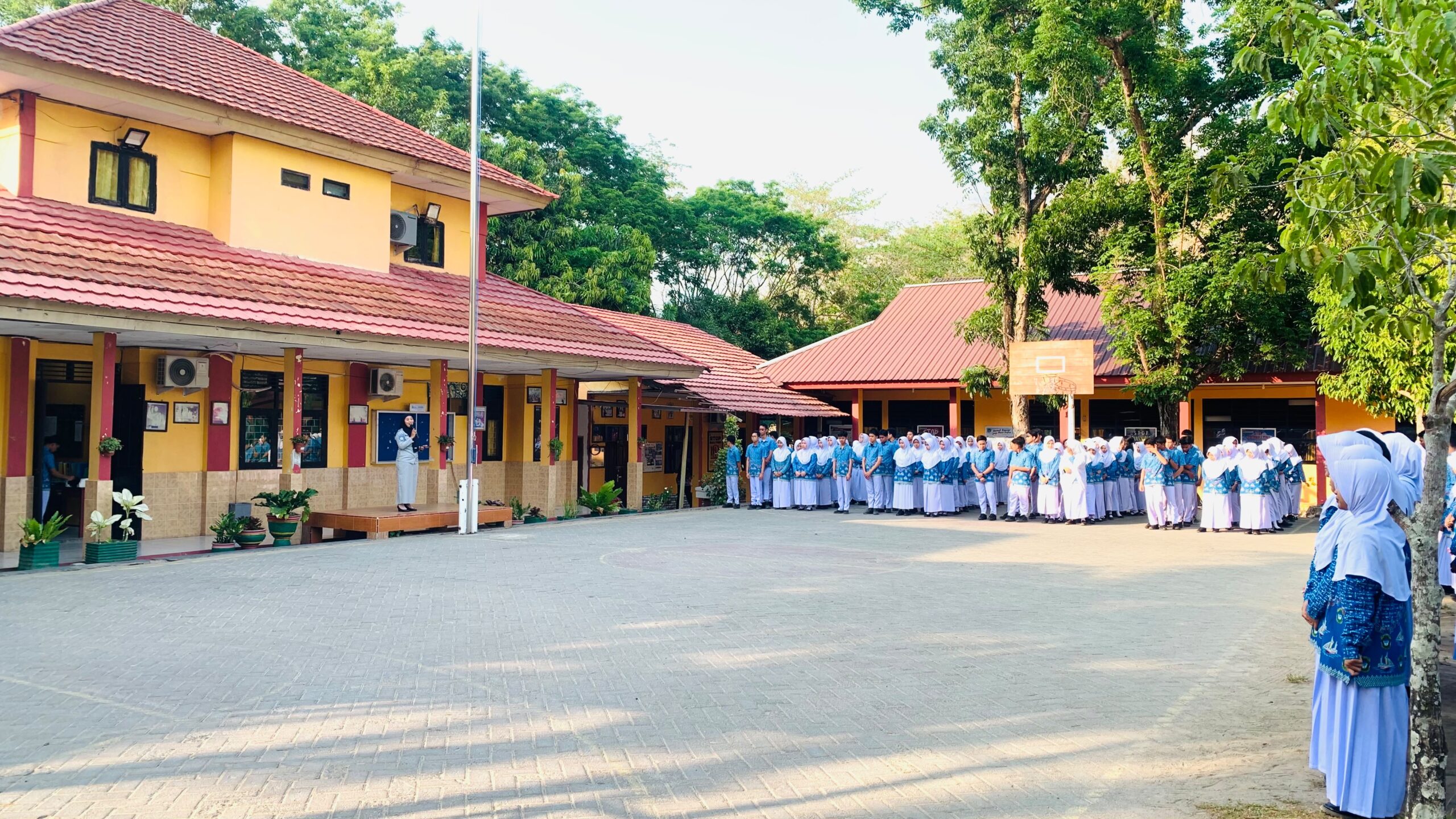 PT Jasa Raharja Cabang Parepare Bersama Bapenda Tingkatkan Kesadaran Guru dan Generasi Muda Akan Pentingnya Tertib Pajak dan Budaya Keselamatan Berlalu Lintas di SMAN 5 Parepare