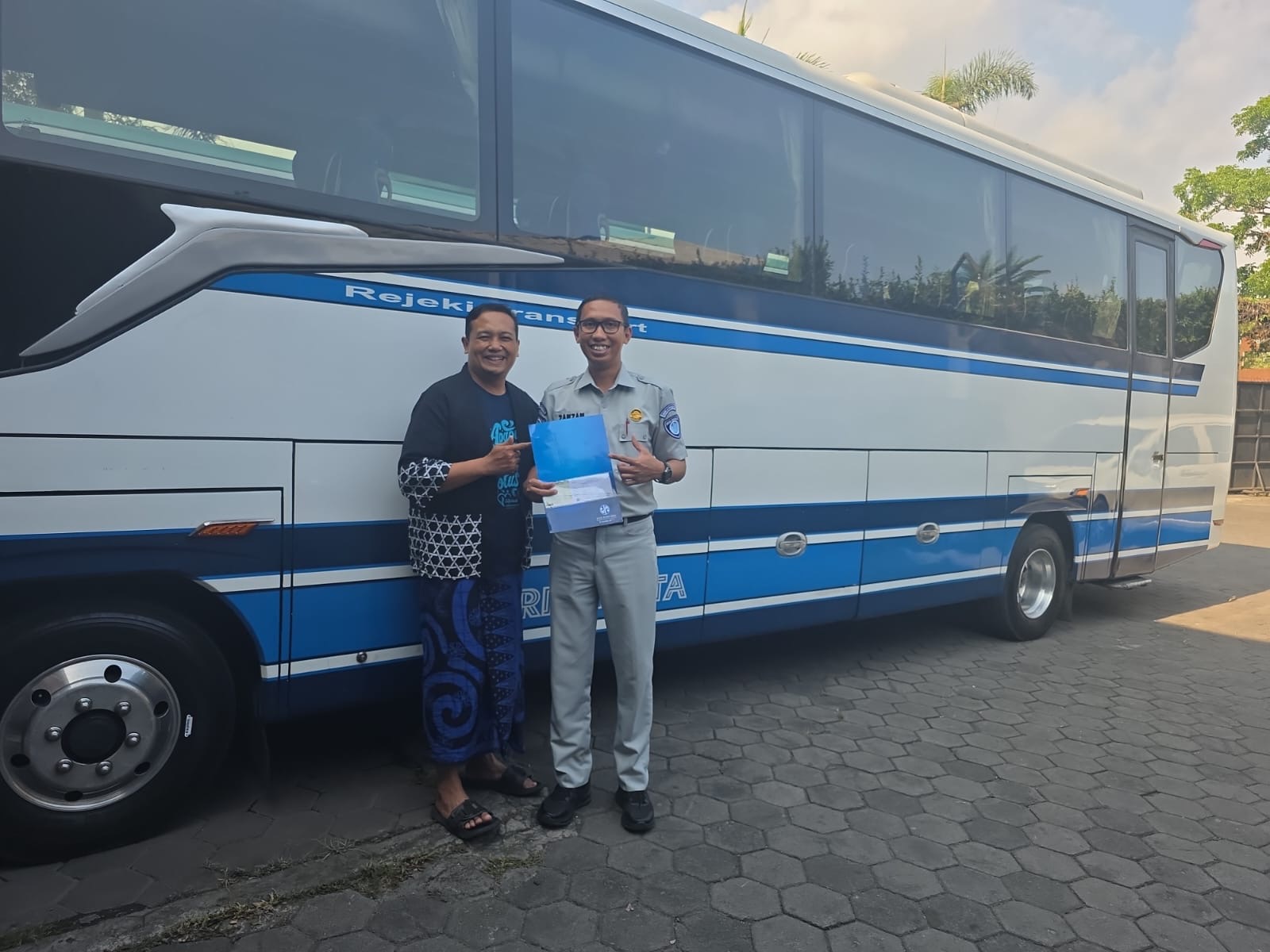 Jasa Raharja Perkuat Kemitraan dengan PT Rejeki Trans Wisata melalui Kegiatan CRM